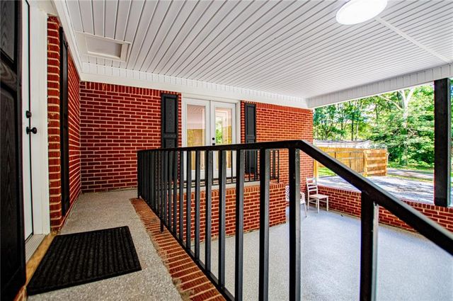 41 Reynolds Street, Bremen, GA 30110
