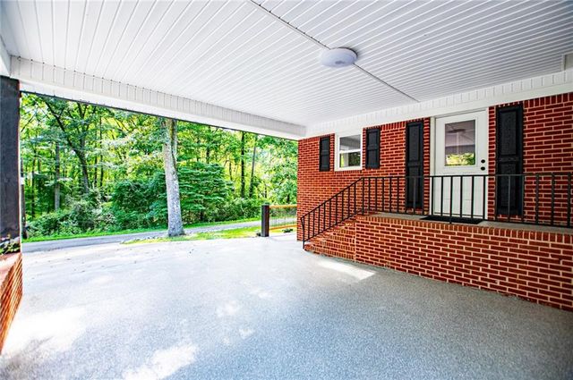41 Reynolds Street, Bremen, GA 30110