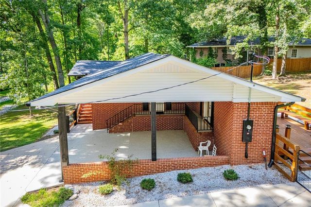 41 Reynolds Street, Bremen, GA 30110