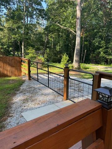 41 Reynolds Street, Bremen, GA 30110