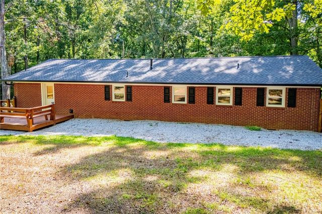 41 Reynolds Street, Bremen, GA 30110