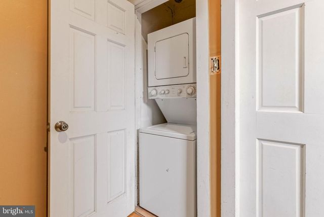 1834 W DIAMOND ST, Philadelphia, PA 19121
