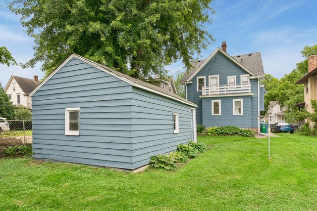 1092 15th Avenue SE, Minneapolis, MN 55414