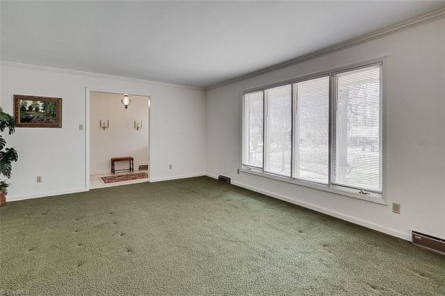 215 Pineburr Road, Greensboro, NC 27455