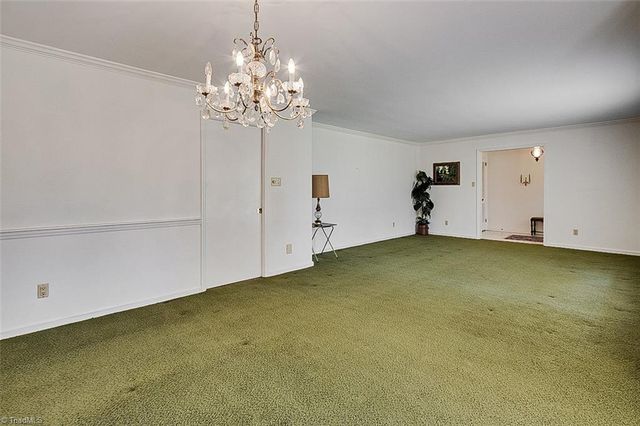 215 Pineburr Road, Greensboro, NC 27455