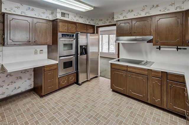 215 Pineburr Road, Greensboro, NC 27455