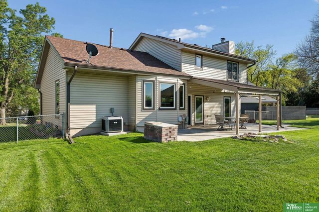 4604 S 154th Avenue Circle, Omaha, NE 68137