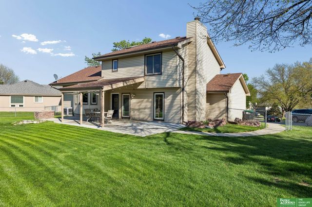 4604 S 154th Avenue Circle, Omaha, NE 68137
