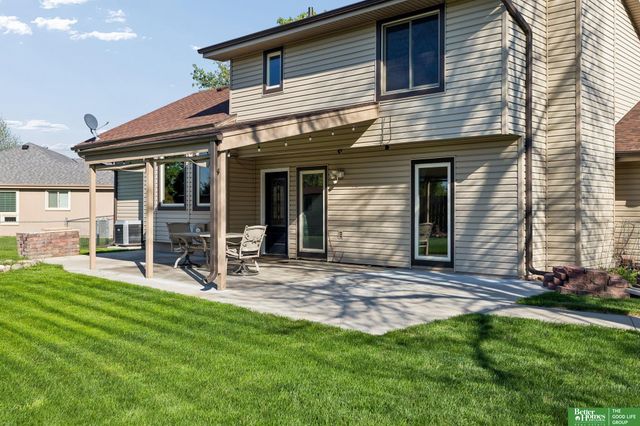 4604 S 154th Avenue Circle, Omaha, NE 68137