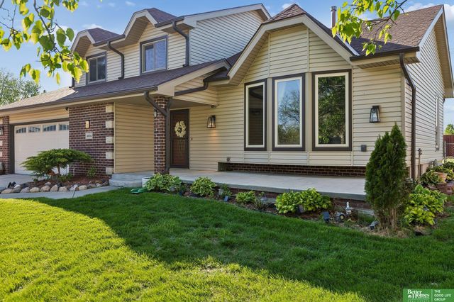 4604 S 154th Avenue Circle, Omaha, NE 68137
