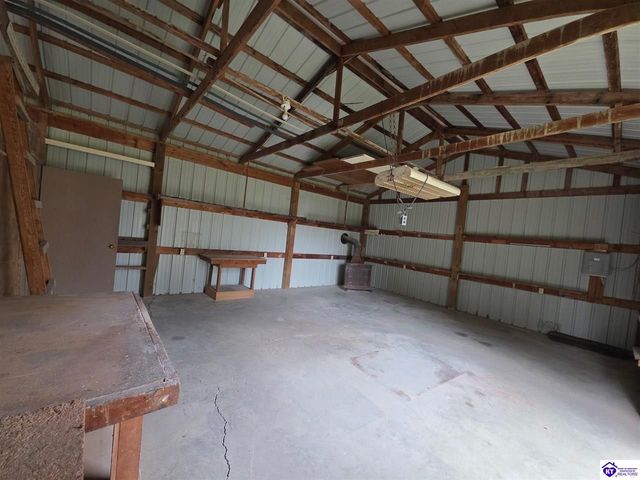 4710 Fort Avenue, Vine Grove, KY 40175