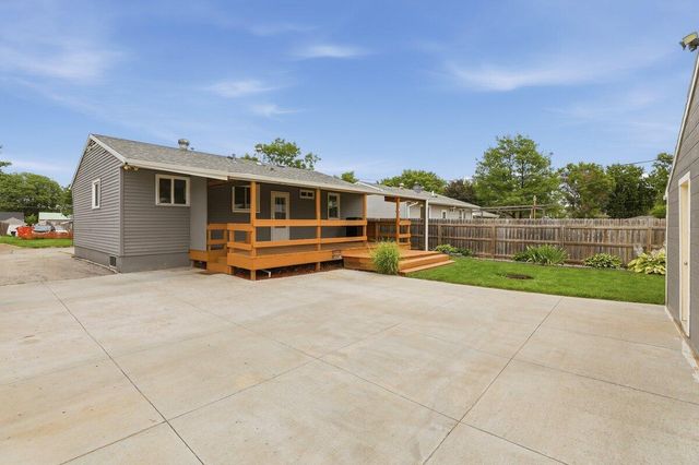 2733 7TH Avenue, Council Bluffs, IA 51501