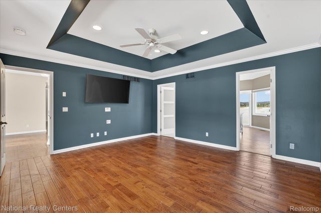 1280 Glen Court, Highland Charter Township, MI 48357