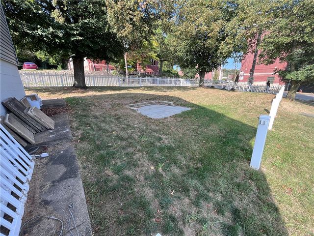 1875 Linton St, Downtown Pgh, PA 15219