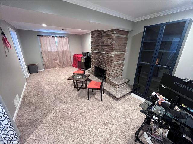 1875 Linton St, Downtown Pgh, PA 15219