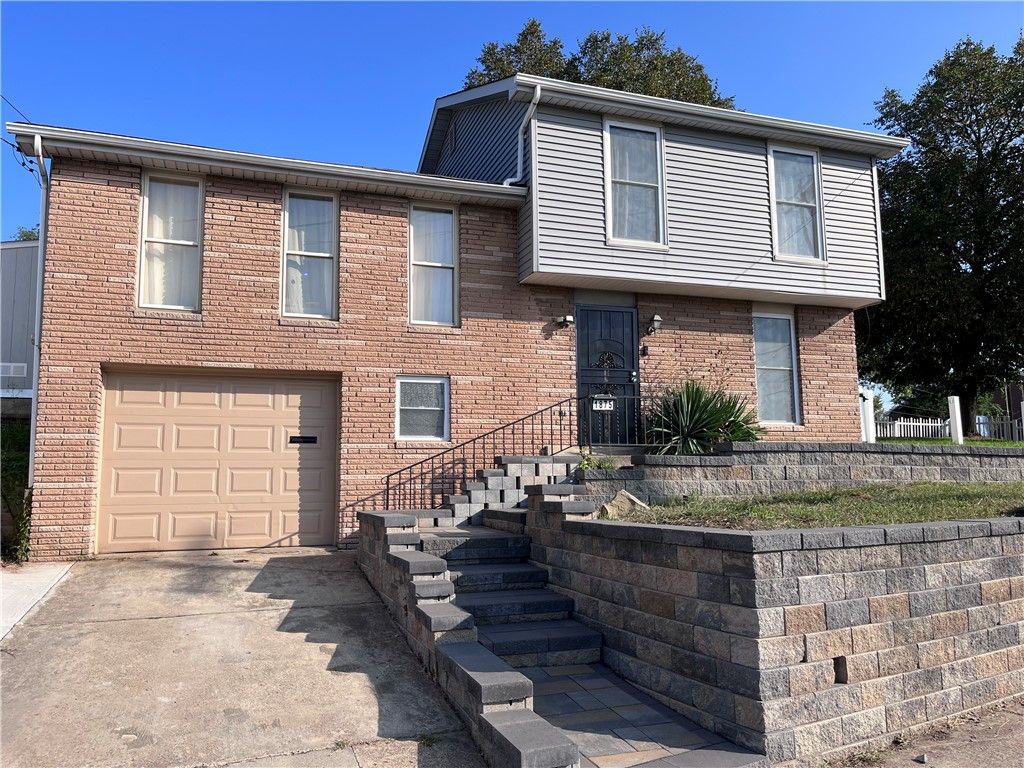 1875 Linton St, Downtown Pgh, PA 15219