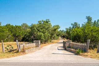 5779 ammann, Bulverde, TX 78163