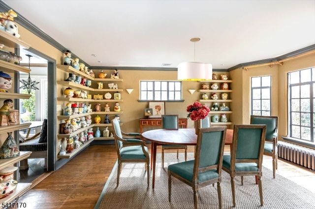 89 Douglas Rd, Glen Ridge Boro Twp., NJ 07028