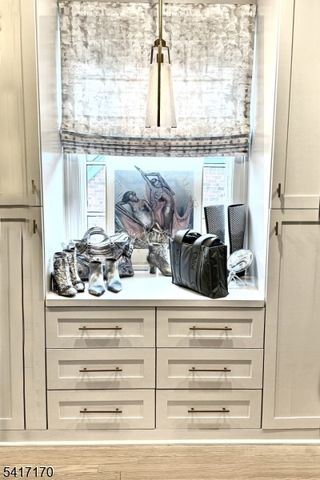 89 Douglas Rd, Glen Ridge Boro Twp., NJ 07028