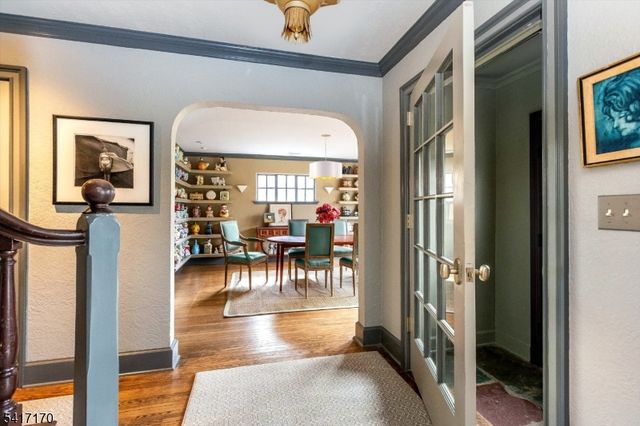 89 Douglas Rd, Glen Ridge Boro Twp., NJ 07028