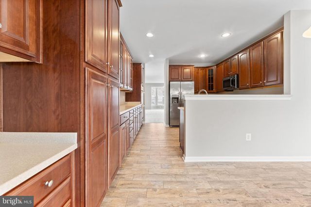 57 CARRIAGE HILL DR, Fredericksburg, VA 22405