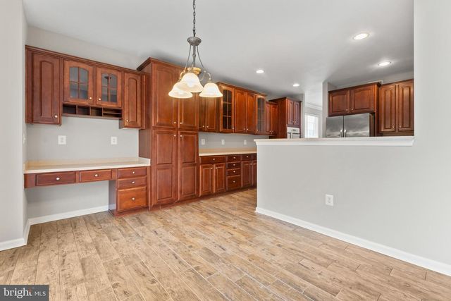 57 CARRIAGE HILL DR, Fredericksburg, VA 22405