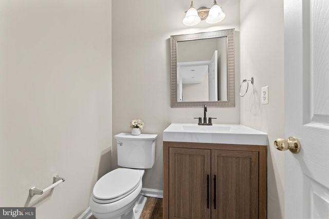 57 CARRIAGE HILL DR, Fredericksburg, VA 22405