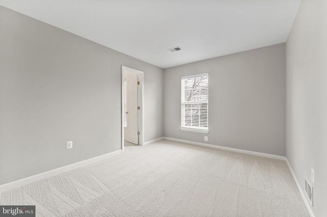 57 CARRIAGE HILL DR, Fredericksburg, VA 22405