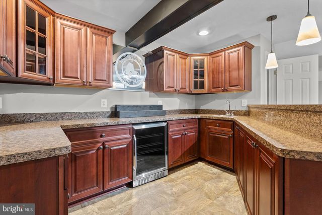 57 CARRIAGE HILL DR, Fredericksburg, VA 22405