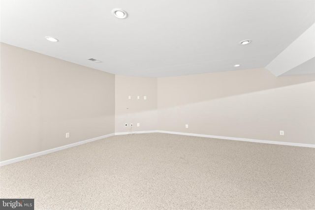 57 CARRIAGE HILL DR, Fredericksburg, VA 22405