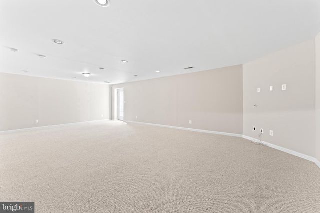 57 CARRIAGE HILL DR, Fredericksburg, VA 22405