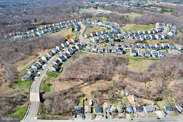 57 CARRIAGE HILL DR, Fredericksburg, VA 22405