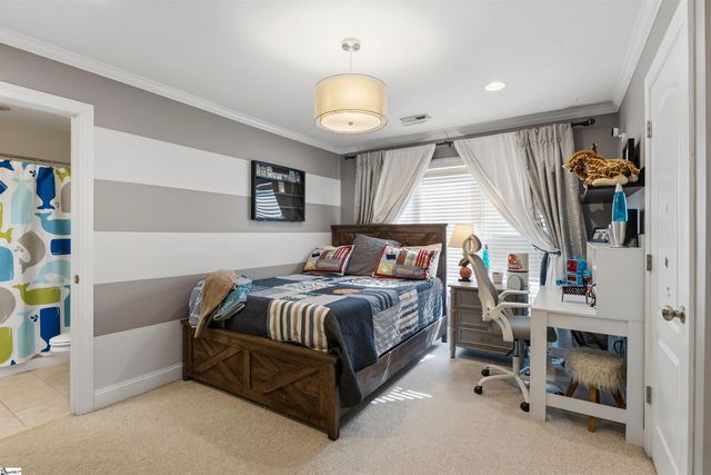 24 Appian Circle, Simpsonville, SC 29681