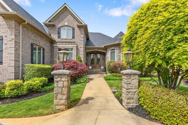 24 Appian Circle, Simpsonville, SC 29681