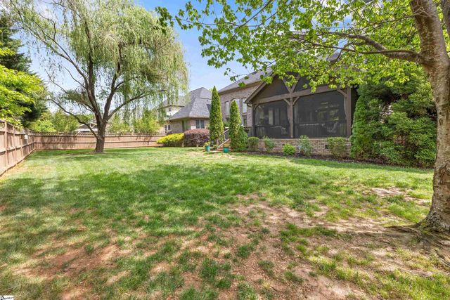 24 Appian Circle, Simpsonville, SC 29681