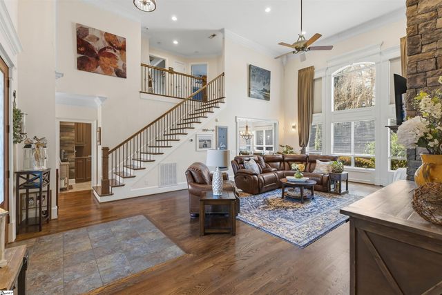 24 Appian Circle, Simpsonville, SC 29681