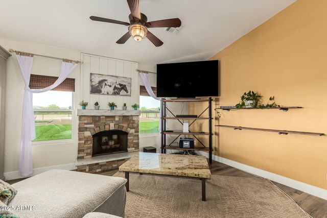 10960 W SHETLAND Lane, Casa Grande, AZ 85194