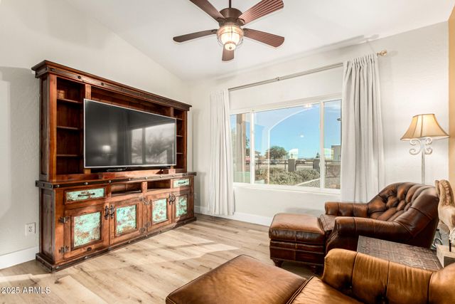 10960 W SHETLAND Lane, Casa Grande, AZ 85194