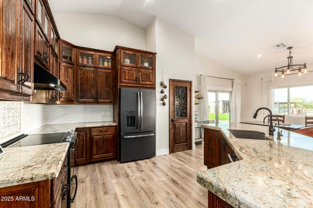 10960 W SHETLAND Lane, Casa Grande, AZ 85194