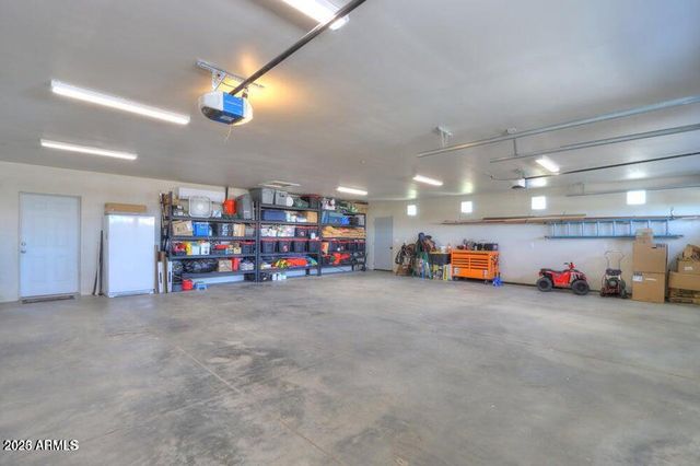 10960 W SHETLAND Lane, Casa Grande, AZ 85194