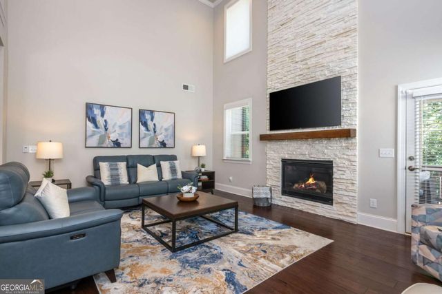 1811 Goodhearth Drive NE, Marietta, GA 30066