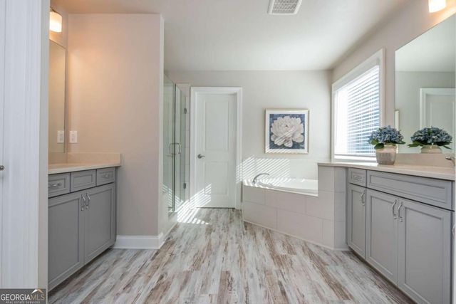 1811 Goodhearth Drive NE, Marietta, GA 30066
