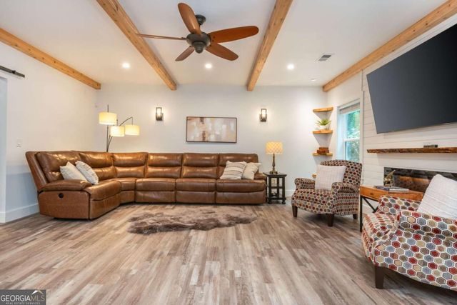 1811 Goodhearth Drive NE, Marietta, GA 30066