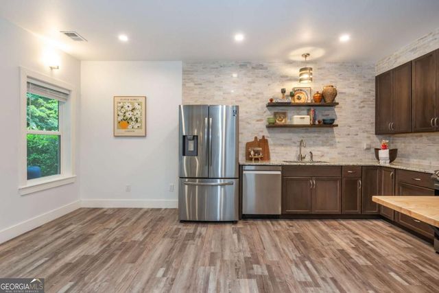 1811 Goodhearth Drive NE, Marietta, GA 30066