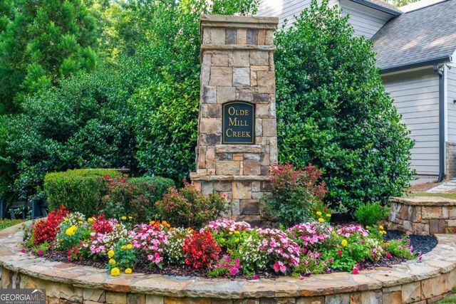 1811 Goodhearth Drive NE, Marietta, GA 30066