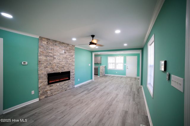 216 E Webster Street, Whiteville, NC 28472