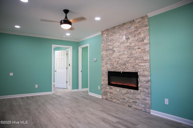 216 E Webster Street, Whiteville, NC 28472