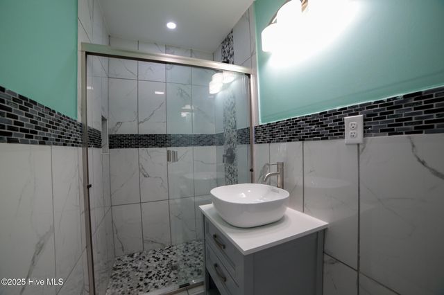 216 E Webster Street, Whiteville, NC 28472