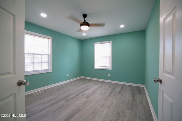 216 E Webster Street, Whiteville, NC 28472