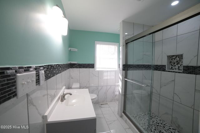 216 E Webster Street, Whiteville, NC 28472